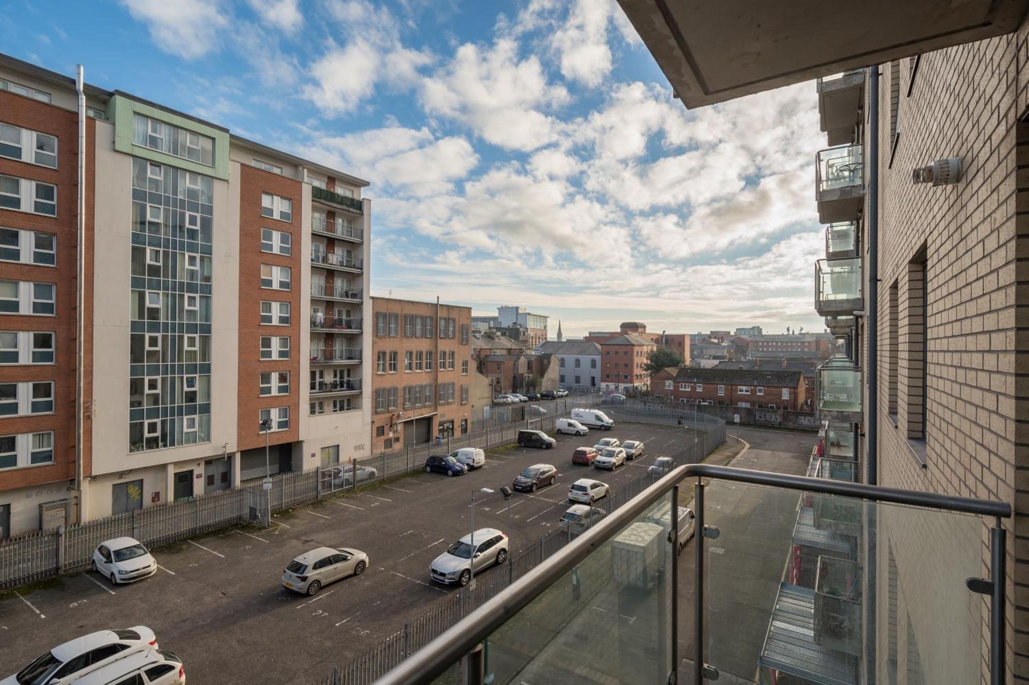 Central Belfast Apartments, Victoria Place Exterior photo